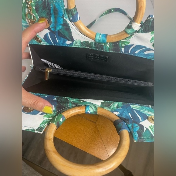 Call it Spring Gold Chain Crossbody and Clutch purse Floral Green Print - Picture 7 of 8